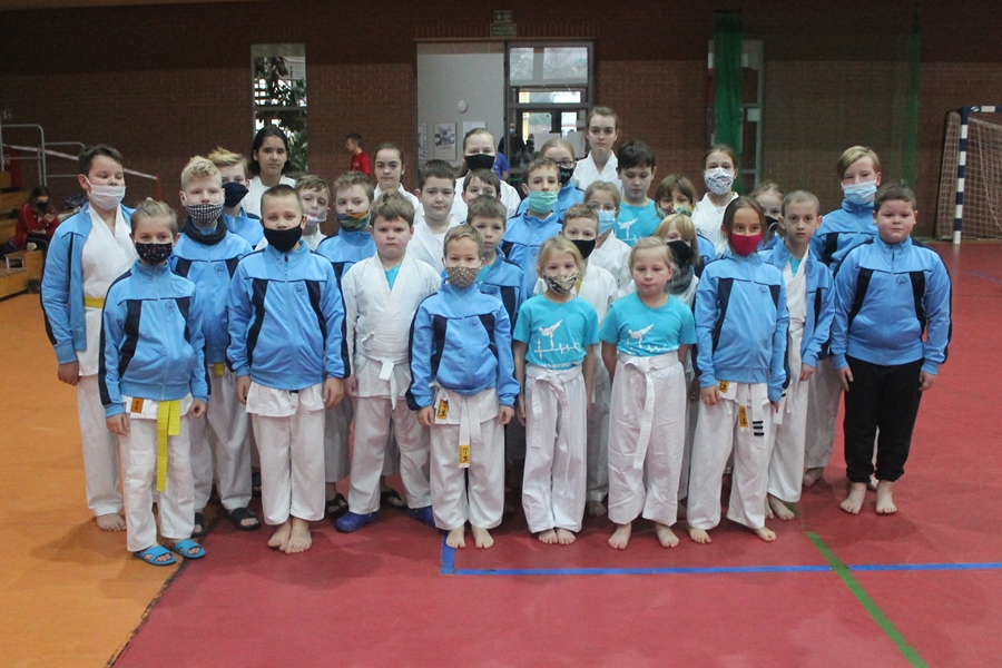 młodzi szamotulscy karatecy